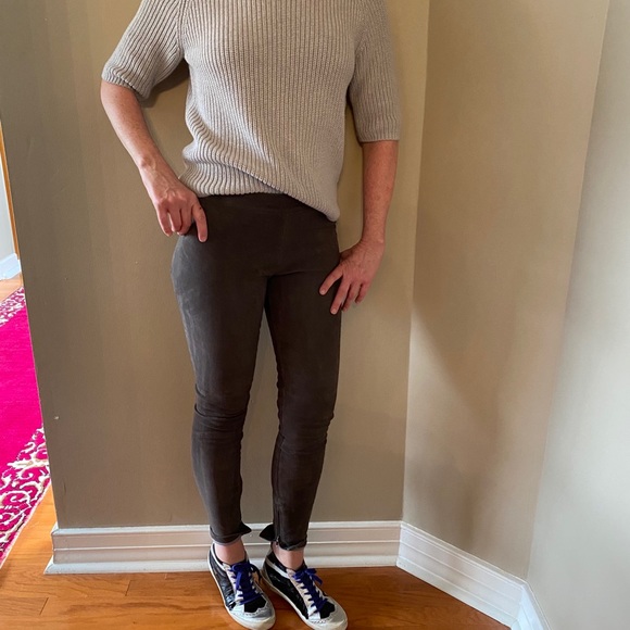 Theory Jodi Ribbed Knit Mock-Neck Sweater M* - Picture 8 of 8